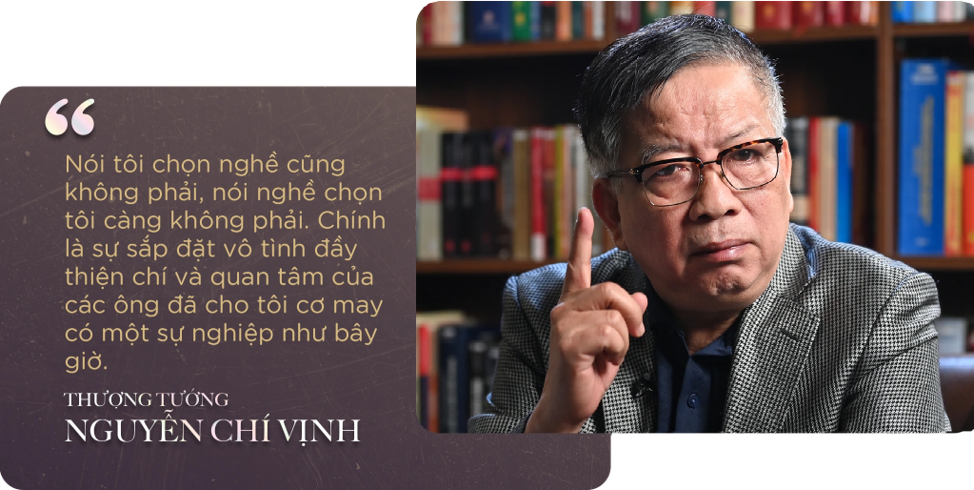 DUYÊN NGHIỆP TÌNH BÁO NƠI CHIẾN TRƯỜNG