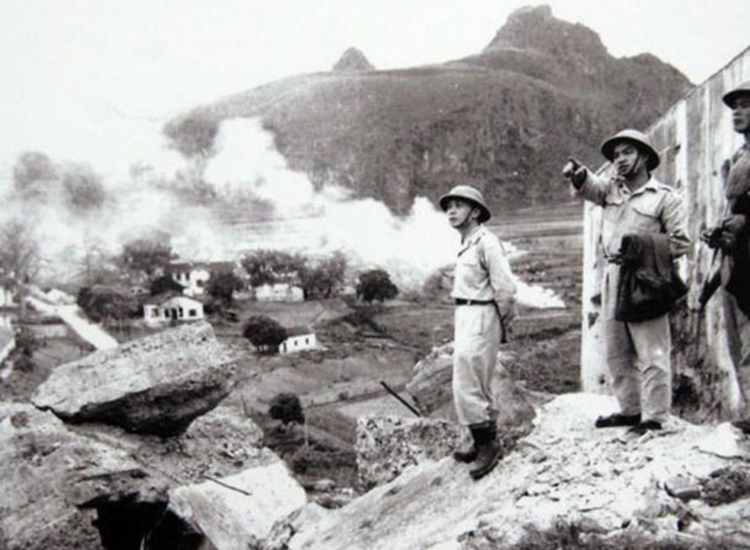 Đại tướng Võ Nguyên Giáp Từ người thầy giáo đến vị tướng huyền thoại