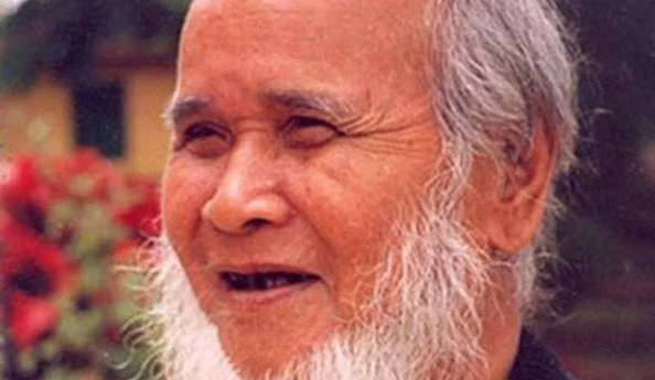 Đinh Núp-chiến sỹ người dân tộc Ba Na