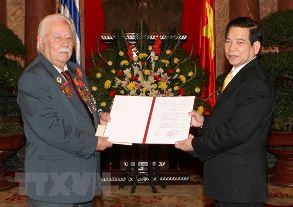 "ANH LẬP" CỦA TRUNG ĐOÀN 803 VÀ NHỮNG NĂM THÁNG MÁU LỬA