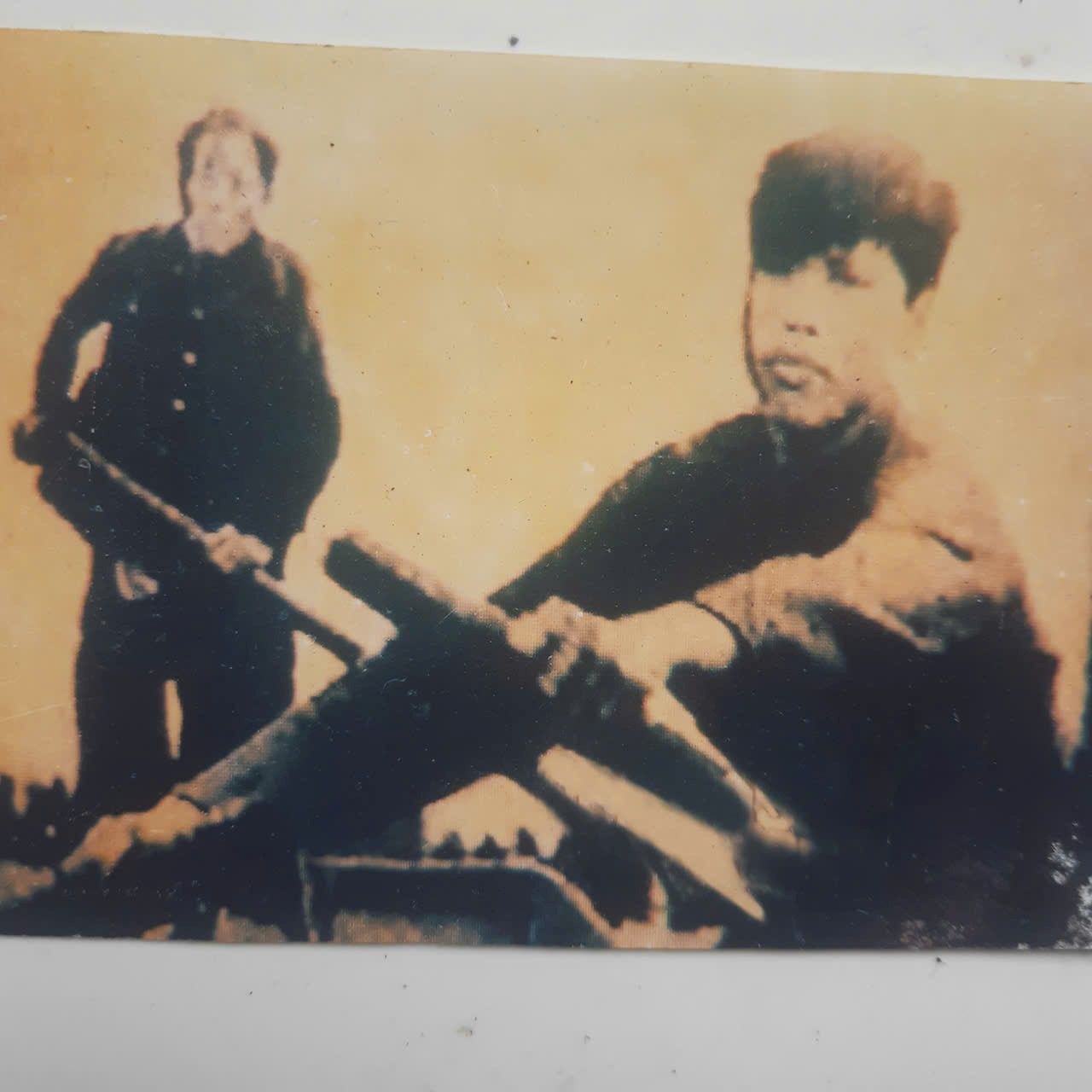 TUỔI GẦN SÁU MƯƠI – MẸ VẪN XUNG PHONG RA TRẬN