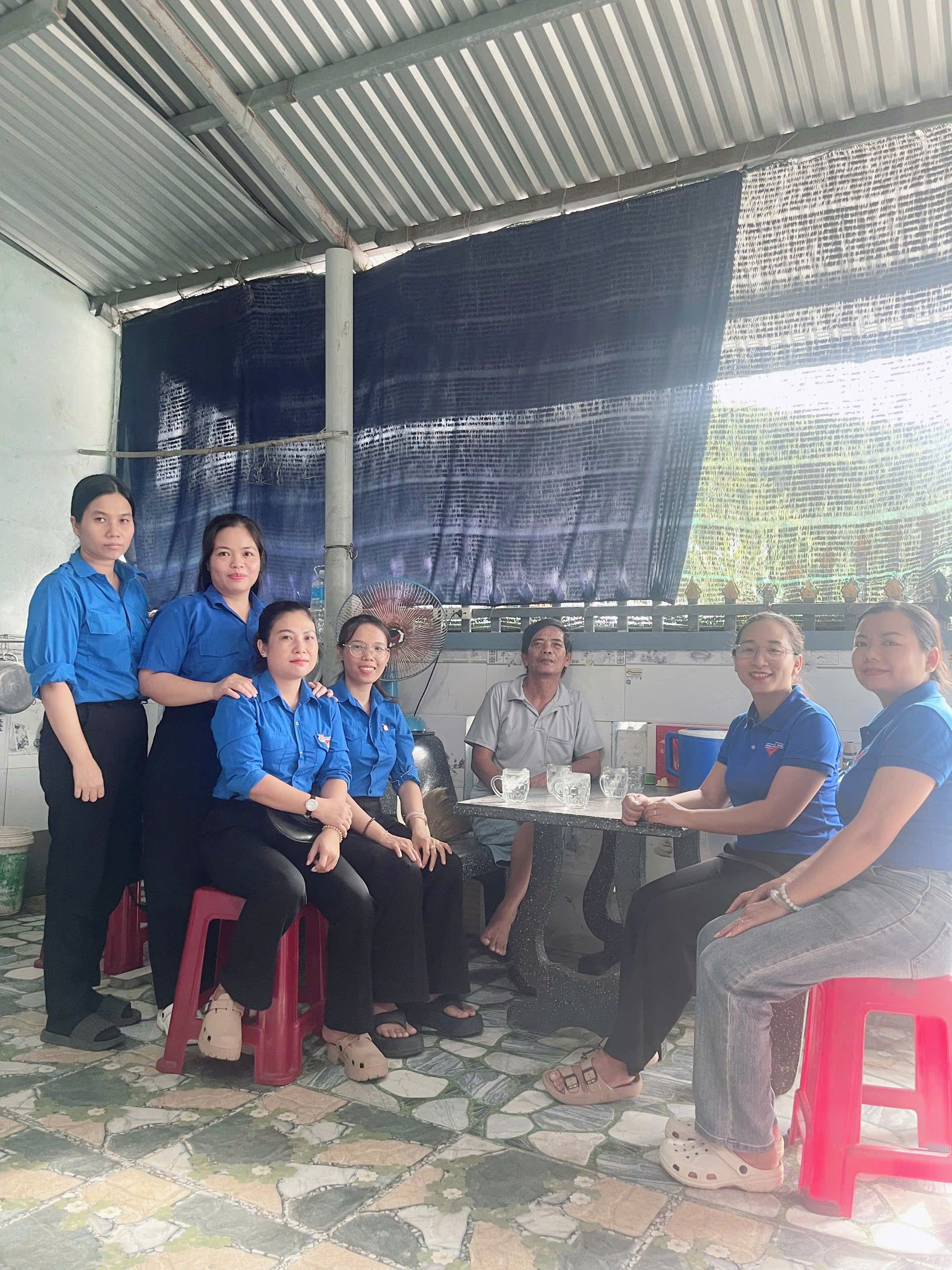 TUỔI XUÂN GỬI LẠI ĐẤT BẠN CAMPUCHIA
