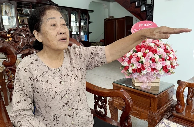 Nữ anh hùng cắm cờ giải phóng Chi khu Ngã Năm