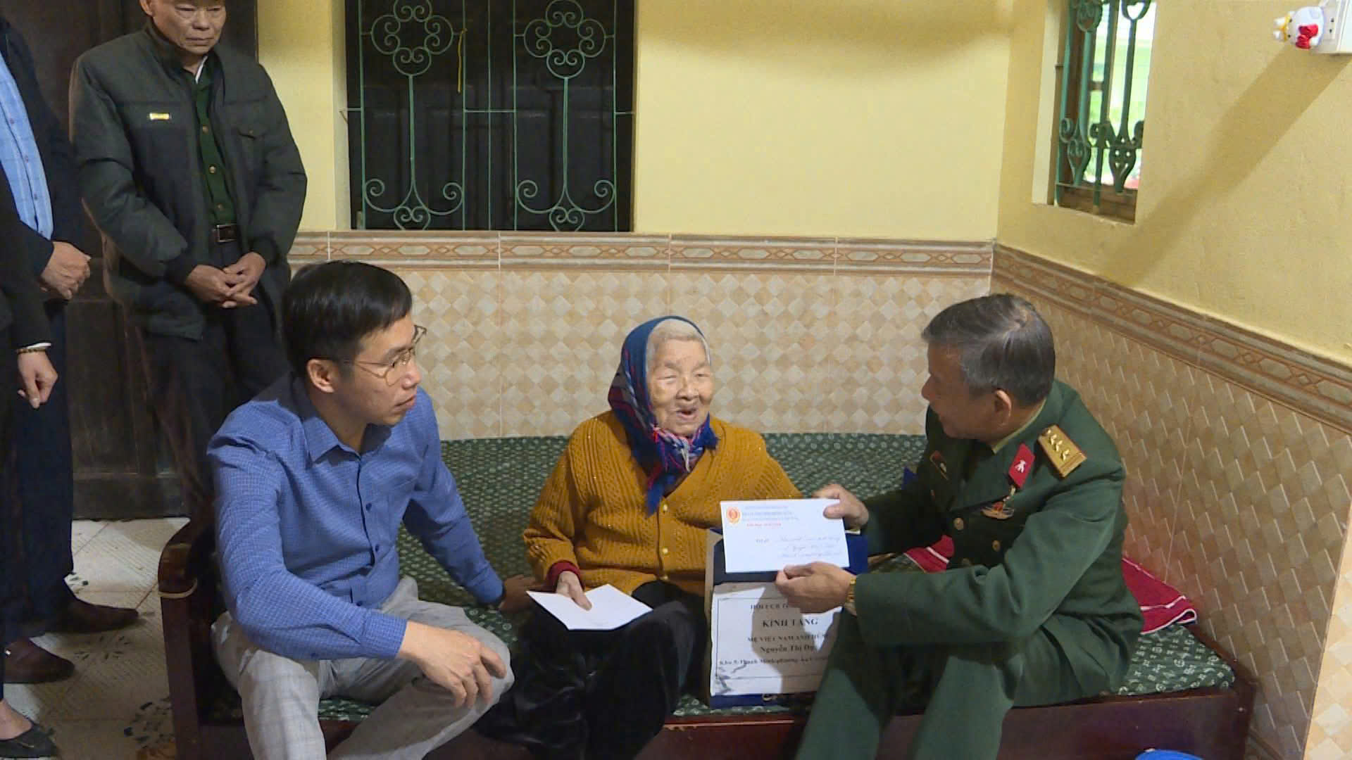 Hội Cựu chiến Binh thăm hỏi tri ân mẹ Việt Nam Anh Hùng