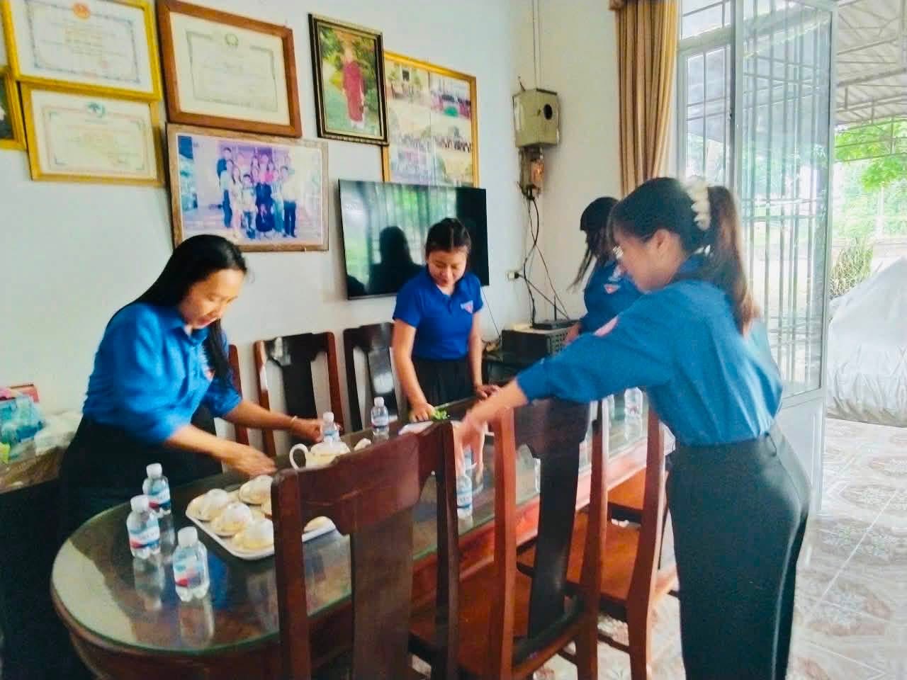 TUỔI TRẺ XUÂN PHÚ TRI ÂN MẸ VIỆT NAM ANH HÙNG NHÂN DỊP QUỐC KHÁNH 2/9