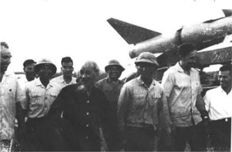 MIG-21 VÀ B-52 – CUỘC ĐỐI ĐẦU TRÊN BẦU TRỜI HÀ NỘI - TẬP 10: TRẬN ĐỐI ĐẦU LỊCH SỬ