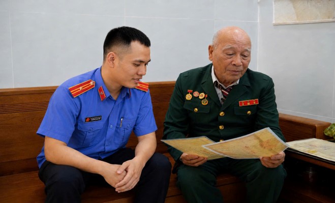Ông nội kể về người đồng đội Liệt sĩ Đặng Văn Hoàng