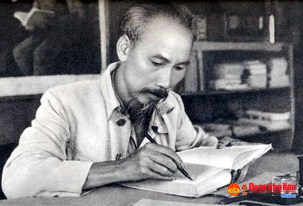 Tiểu Sử CHỦ TỊCH HỒ CHÍ MINH