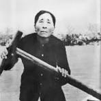 NGUYỄN THỊ SUỐT – CHUYẾN ĐÒ KHÔNG NGỪNG CHẠY