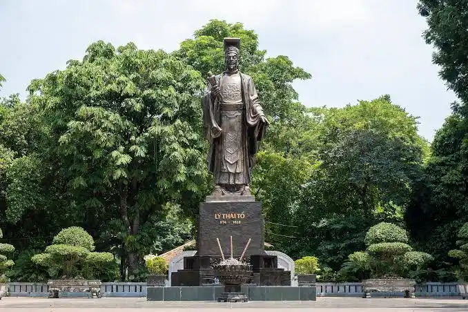 Lý Thái Tổ – Người sáng lập triều Lý và dời đô về Thăng Long