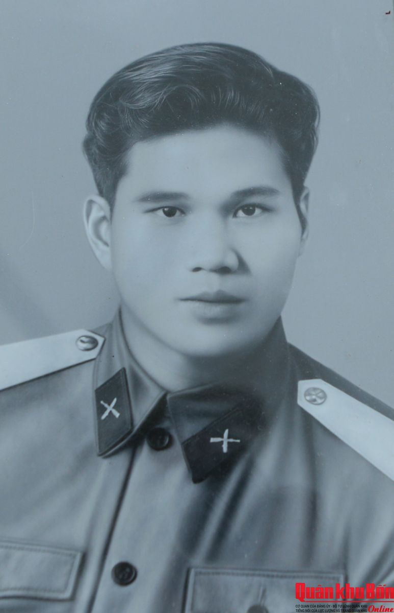 Anh hùng LLVT nhân dân Trần Ngọc Mật