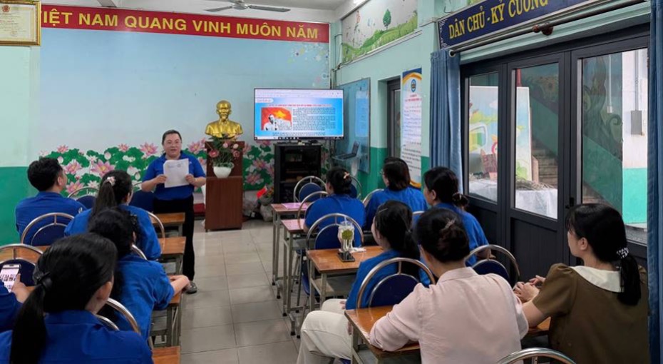 CÂU CHUYỆN THỜI HOA LỬA – HÀNH TRÌNH LƯU GIỮ VÀ LAN TỎA NHỮNG TRANG SỬ HÀO HÙNG CỦA DÂN TỘC