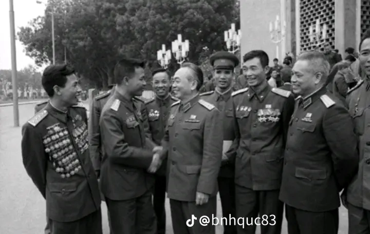 Đại tướng Võ Nguyên Giáp – Ánh sáng soi đường cho Quân đội ta