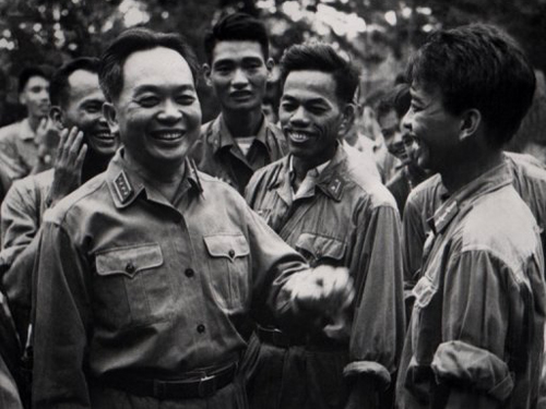 Đại tướng Võ Nguyên Giáp