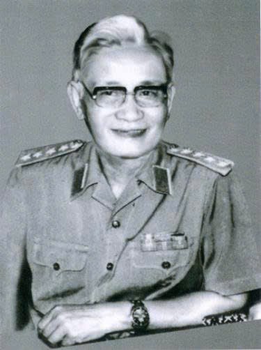 Đại tướng Lê Trọng Tấn