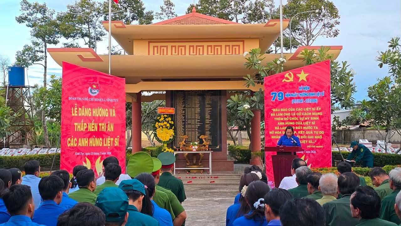 VĨNH TUY: PHỐI HỢP TỔ CHỨC LỄ DÂNG HƯƠNG VÀ THẮP NẾN TRI ÂN NHÂN KỶ NIỆM 79 NĂM NGÀY THƯƠNG BINH - LIỆT SĨ (27/7/1947 - 27/7/2026)