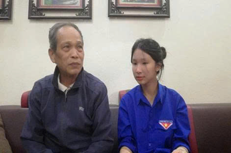Phóng sự Thời hoa lửa của tập thể 10C8 trường THPT Bỉm Sơn