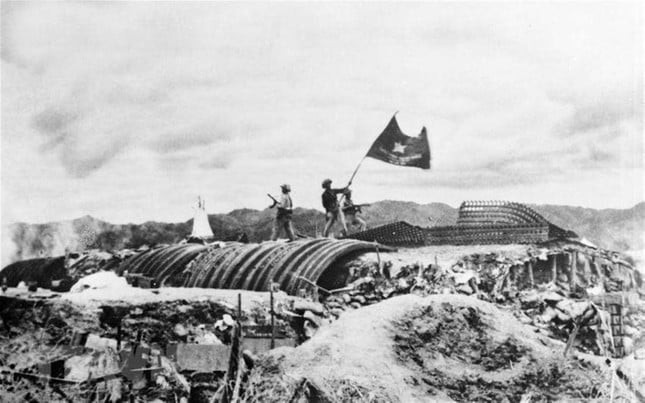 NGƯỜI ANH HÙNG ĐÀO ĐƯỜNG HẦM TRÊN ĐỒI A1, GÓP PHẦN LÀM NÊN KỲ TÍCH VẬN CHUYỂN CÁC KHỐI BỘC PHÁ GẦN 1 TẤN TRONG CHIẾN DỊCH ĐIỆN BIÊN PHỦ