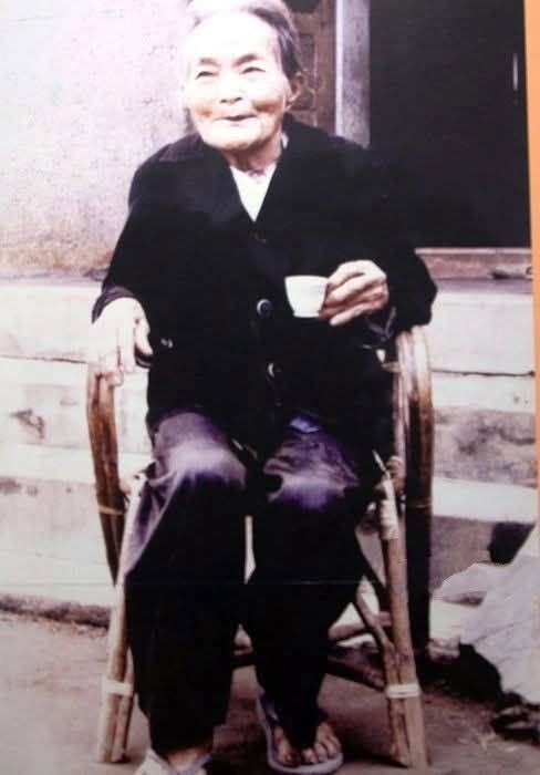 Mẹ Văn Thị Thừa