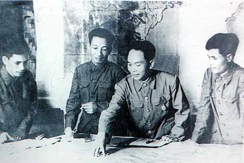 ĐẠI TƯỚNG VÕ NGUYÊN GIÁP - Vị tổng tư lệnh kiệt xuất, nhà tiên phong của nghệ thuật quân sự Việt Nam