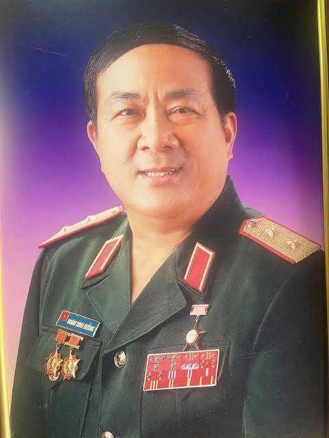 THỜI HOA LỬA: ANH HÙNG LỰC LƯỢNG VŨ TRANG NHÂN DÂN ĐOÀN SINH HƯỞNG – "MÃNH TƯỚNG" XE TĂNG VÀ HUYỀN THOẠI TRÊN NHỮNG NẺO ĐƯỜNG CHIẾN DỊCH