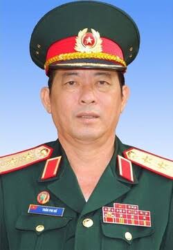 Đồng chí Trung tướng, Anh hùng LLVT nhân dân TRẦN PHI HỔ