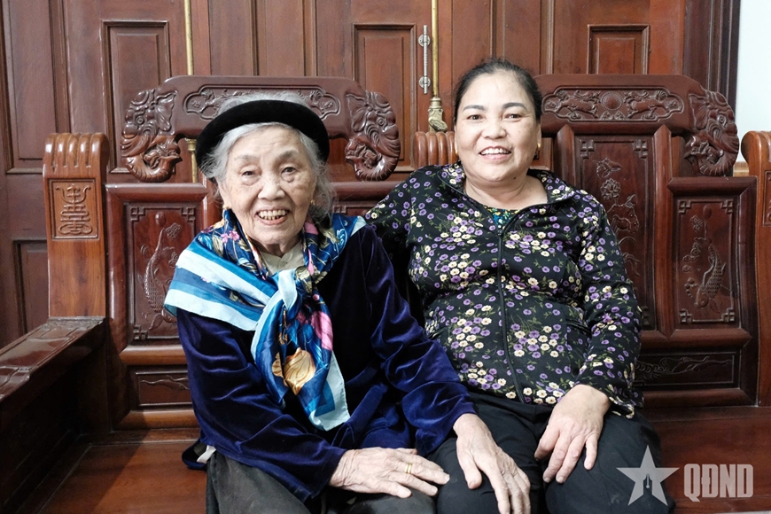 Mẹ Việt Nam anh hùng Trần Thị Huyến