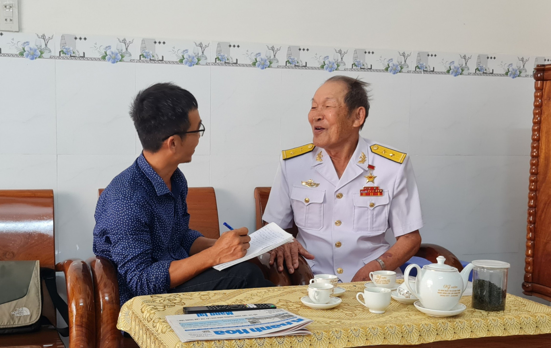 Những cuộc đấu trí, đấu dũng cam go trên biển của AHLLVTND Phan Nhạn
