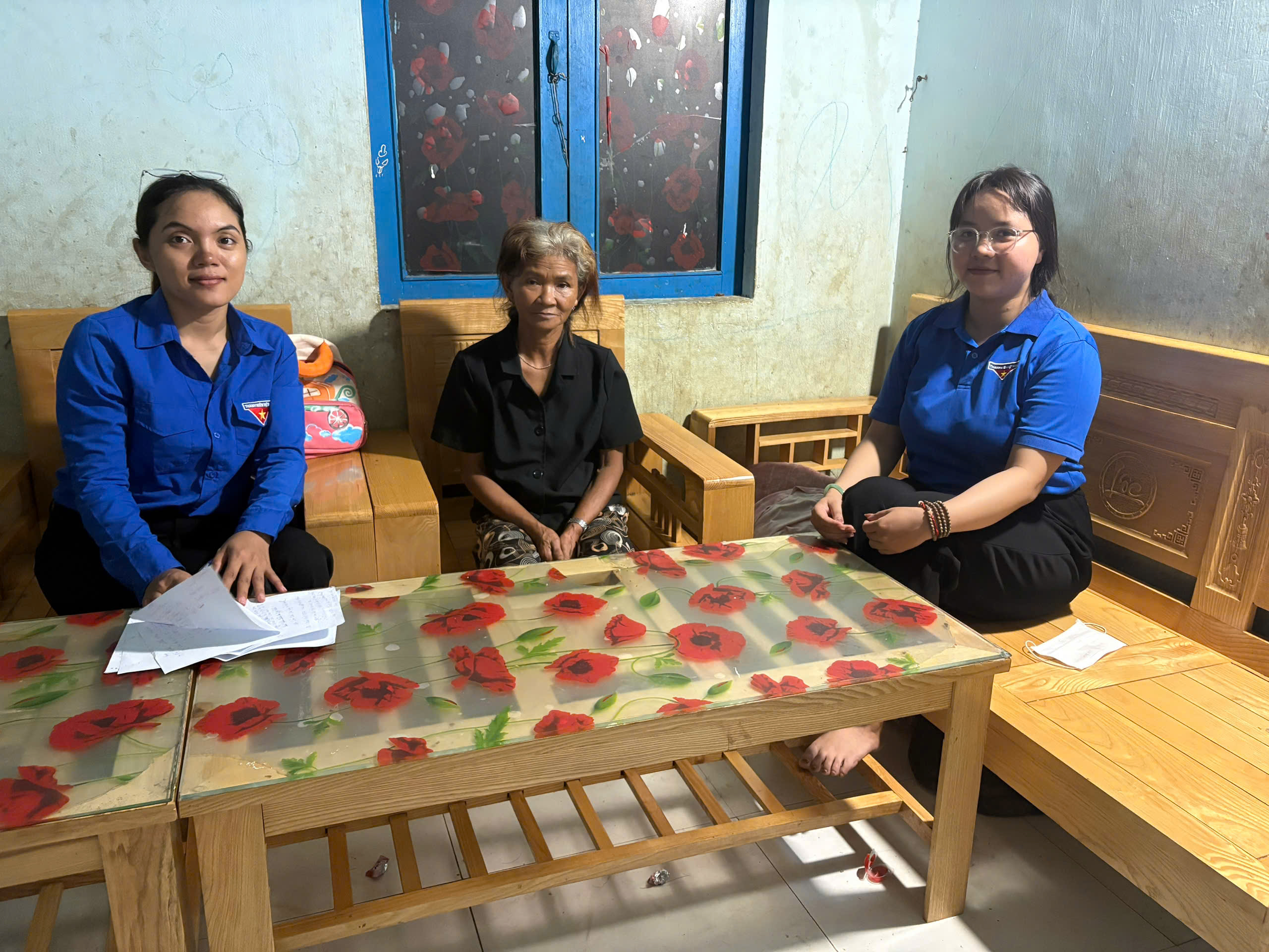 NGƯỜI CHIẾN SĨ TUỔI MƯƠI VÀ NGỌN LỬA TRUYỀN THỐNG ĐƯỢC TRAO LẠI
