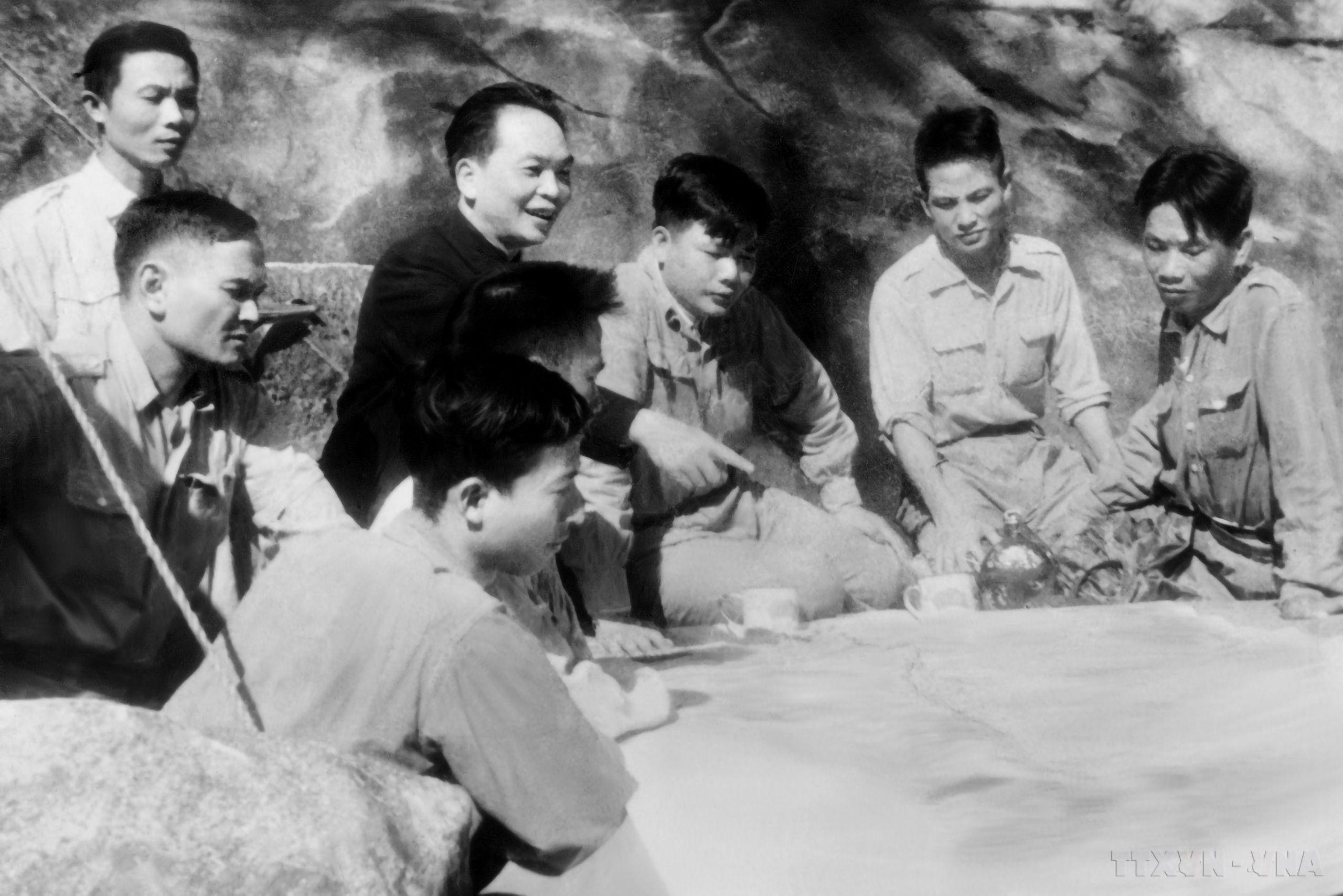 Đại tướng Võ Nguyên Giáp – Một cuộc đời vì nước, vì dân