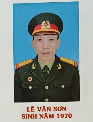 Tuổi thơ lớn lên từ mảnh đất anh hùng