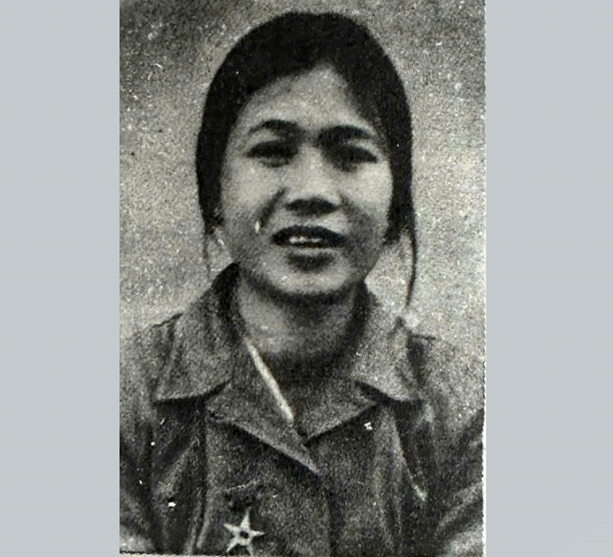 Nữ anh hùng phá bom