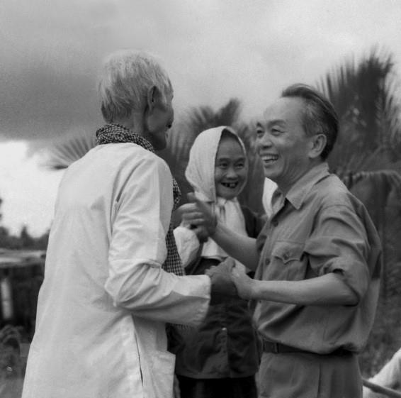 MÙA XUÂN 1975 – NHỮNG NGÀY THẦN TỐC - TẬP 10: NHỮNG NGƯỜI ĐÃ ĐI QUA MÙA XUÂN ẤY