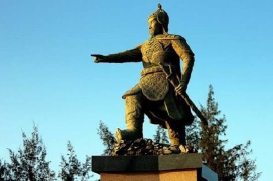 trần hưng đạo Tổng chỉ huy ba lần đánh bại quân Nguyên – Mông.