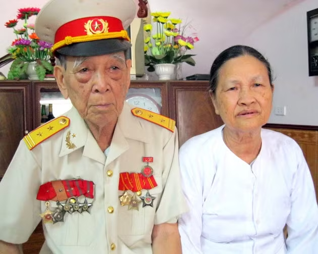 Người anh hùng đi qua hai cuộc kháng chiến
