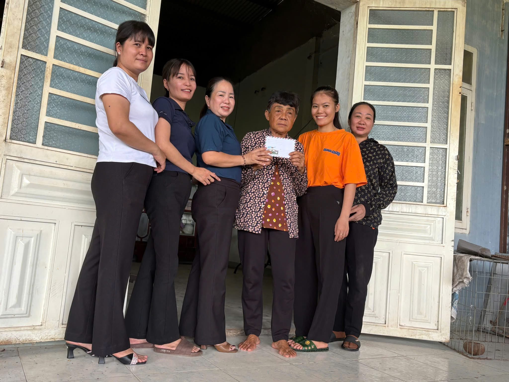 CÂU CHUYỆN THỜI HOA LỬA – TRI ÂN NHỮNG CỐNG HIẾN THẦM LẶNG