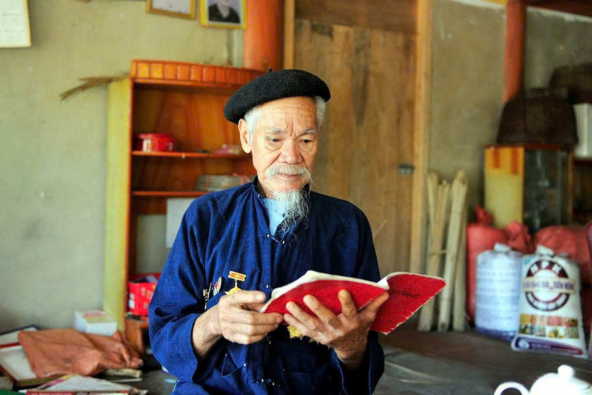 NHỮNG CHIA SẺ CỦA CỤ HOÀNG NGỌC – NHÂN CHỨNG LỊCH SỬ VỀ QUỐC DÂN ĐẠI HỘI TÂN TRÀO VÀ NHỮNG LẦN ĐƯỢC GẶP GỠ BÁC NĂM 1945
