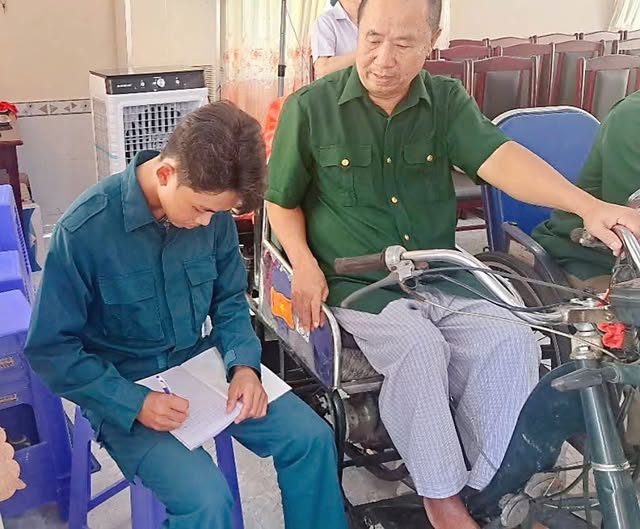 DẤU ẤN MỘT THỜI HOA LỬA