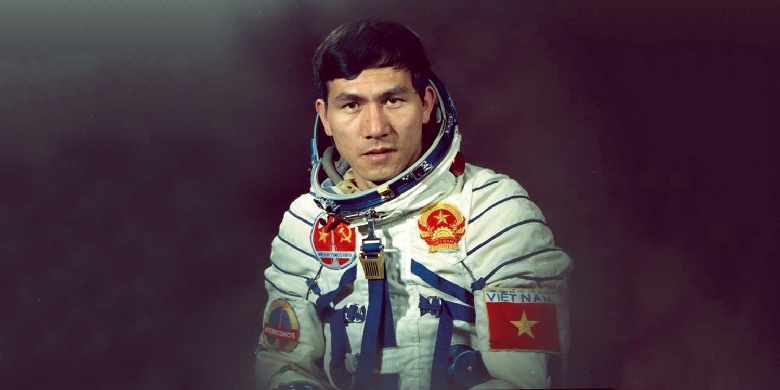 NGƯỜI ANH HÙNG GIẢN DỊ