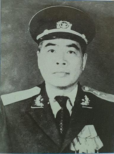 VẺ VANG VÀ NHỮNG TƯỚNG LĨNH ANH HÙNG