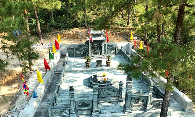 LÃNH BINH MAI LƯỢNG – NGỌN CỜ CẦN VƯƠNG BÊN DÒNG SÔNG GIANH