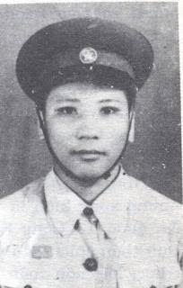 TẤM GƯƠNG QUÊN MÌNH TRONG BÃO DỮ: ANH HÙNG LIỆT SĨ PHẠM MINH ĐỨC