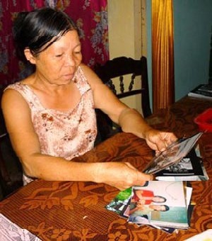 Nguyễn Thị Thu - 81 NGÀY ĐƯA ĐÒ TRÊN “DÒNG SÔNG MÁU”