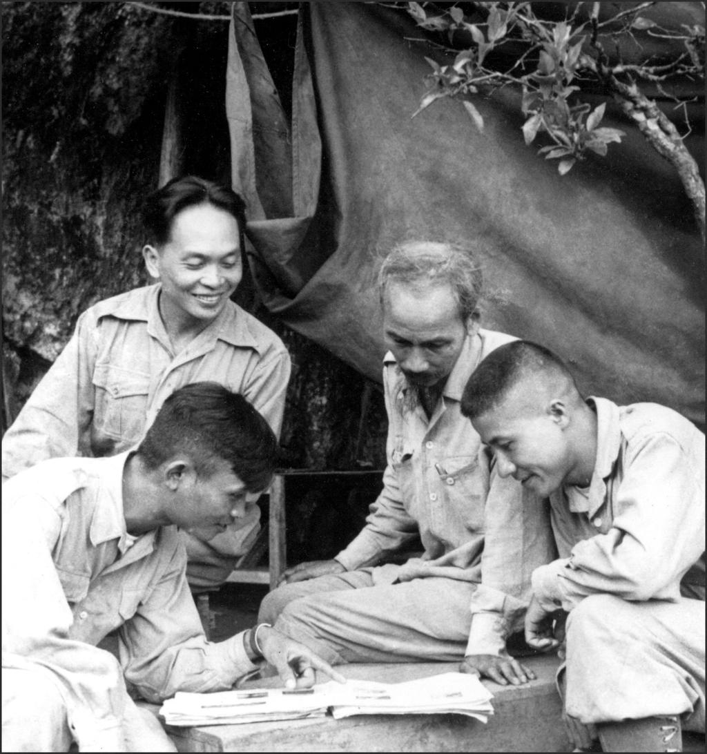 BIÊN GIỚI THU ĐỒNG 1950 - TẬP 10: LÊ LIÊM – NGƯỜI GIỮ NGỌN LỬA TRONG LÒNG NGƯỜI LÍNH