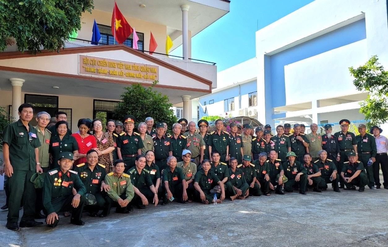 TIỂU ĐOÀN ĐẶC CÔNG 409 VÀ TRẬN TẬP KÍCH SÂN BAY CHU LAI