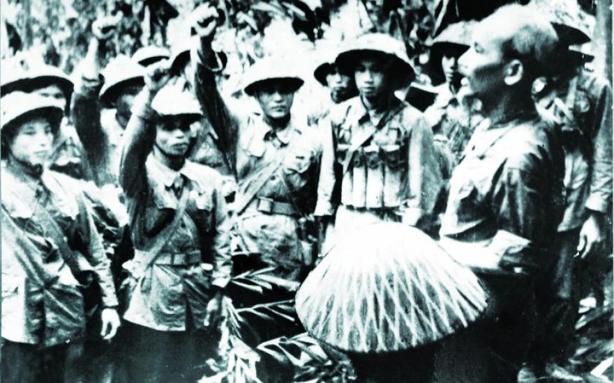 “CHÚ NGÃ CÓ ĐAU KHÔNG?”