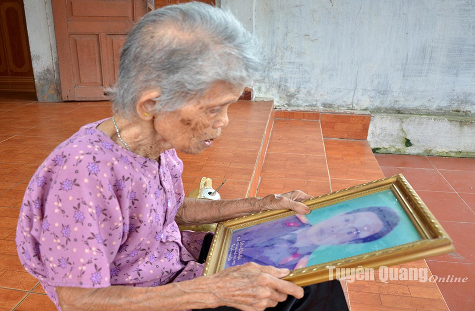 CÂU CHUYỆN CỦA MẸ GIÃ