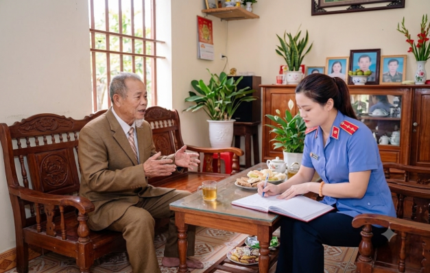KÝ ỨC THỜI HOA LỬA CỦA NGƯỜI CHIẾN SĨ ĐẶC CÔNG ĐẶNG QUANG HỒNG – NGỌN ĐUỐC TRUYỀN LỬA CHO THẾ HỆ TRẺ HÔM NAY