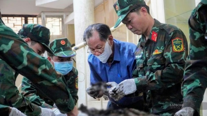 Cựu chiến binh Trần Văn Bản - Vị bác sĩ ròng rã đi tìm hài cốt đồng đội suốt 40 năm