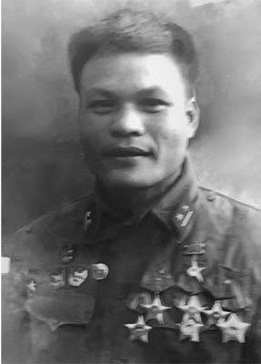 Anh Hùng Trịnh Trọng Thập